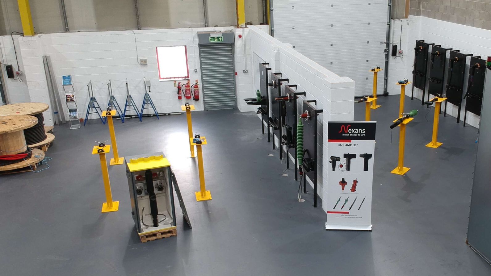 Working with Nexans UK Jointer Training Centre, Thorne & Derrick can provide standard and tailored Competency Courses – the courses cover cable construction, cable preparation plus the installation of heat shrink/cold shrink, push on terminations, Euromold separable connectors and joints.