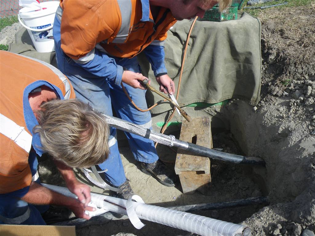 Wiping Lead Pipes