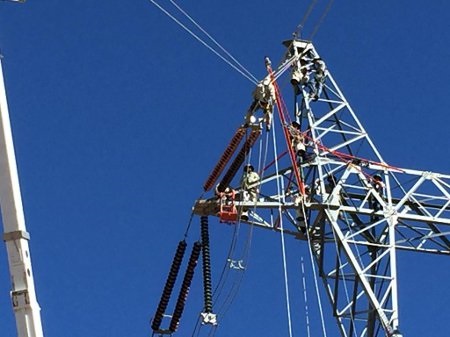 500kV Deadend Rope Access Using The Skate System With SRP