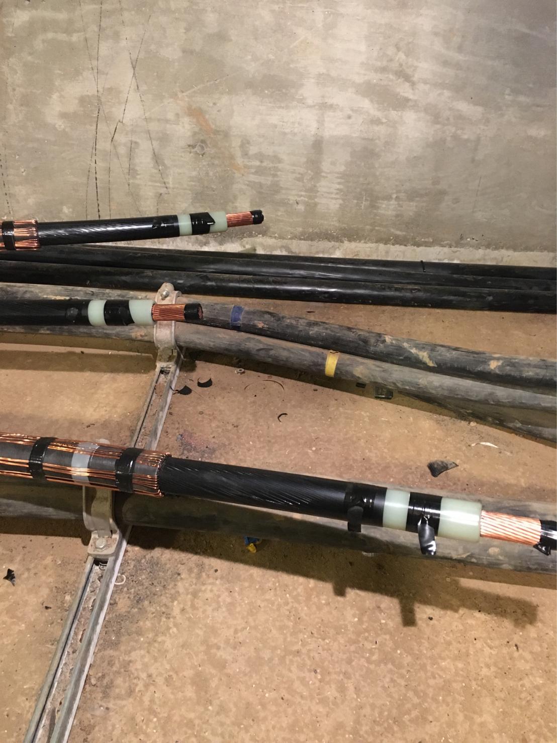 33kV Pfisterer Terminations 3XL | Cables Stripped & Pluggable