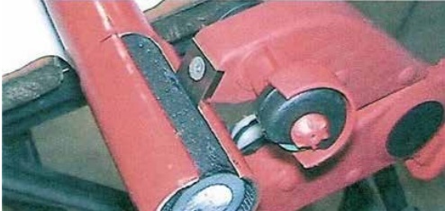 Figure 17 – Sheath Removal Tool for Cables with Aluminium Laminate Sheaths