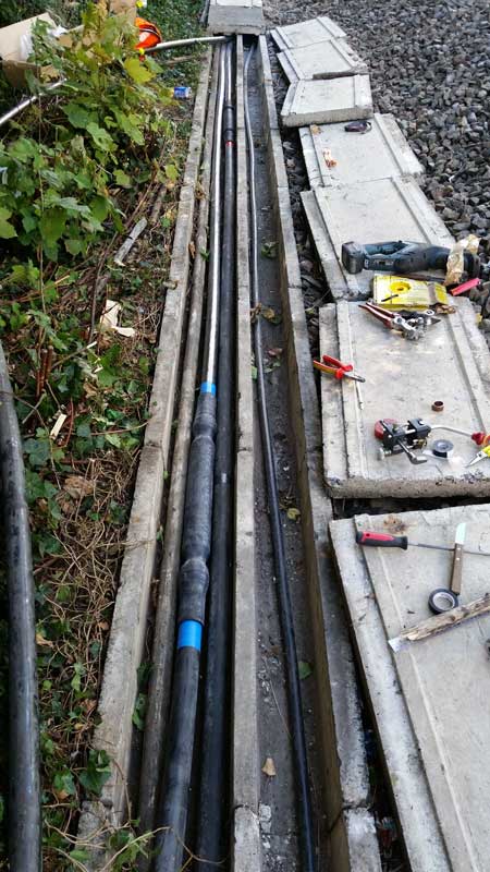 Cable Joints Positioned - red and blue phase both complete and in position