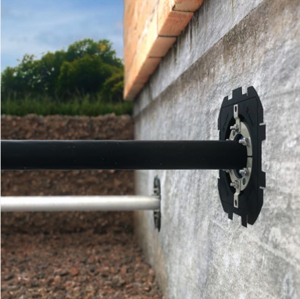 Seals for underground use - Use Roxtec UG™ solutions where cables and pipes enter basements in order to eliminate the risk of rodents, flooding and partial discharge.