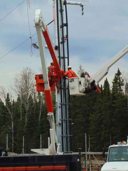 No Cheating On Cleating - installing transmission cable cleats to retain the 138kV cable in the event of short-circuit condition (as if). Southwire cable supported by Southwire cable cleats installed by Allteck crew.