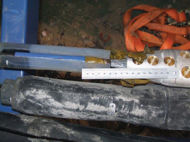 FIGURE 3 DEFECTIVE CABLE TERMINATION