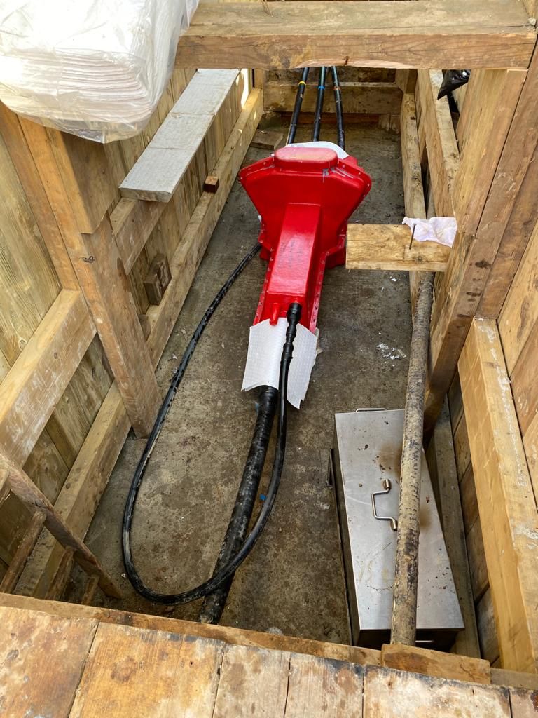 33kV CTM-11 Groove Transition Joint Installation