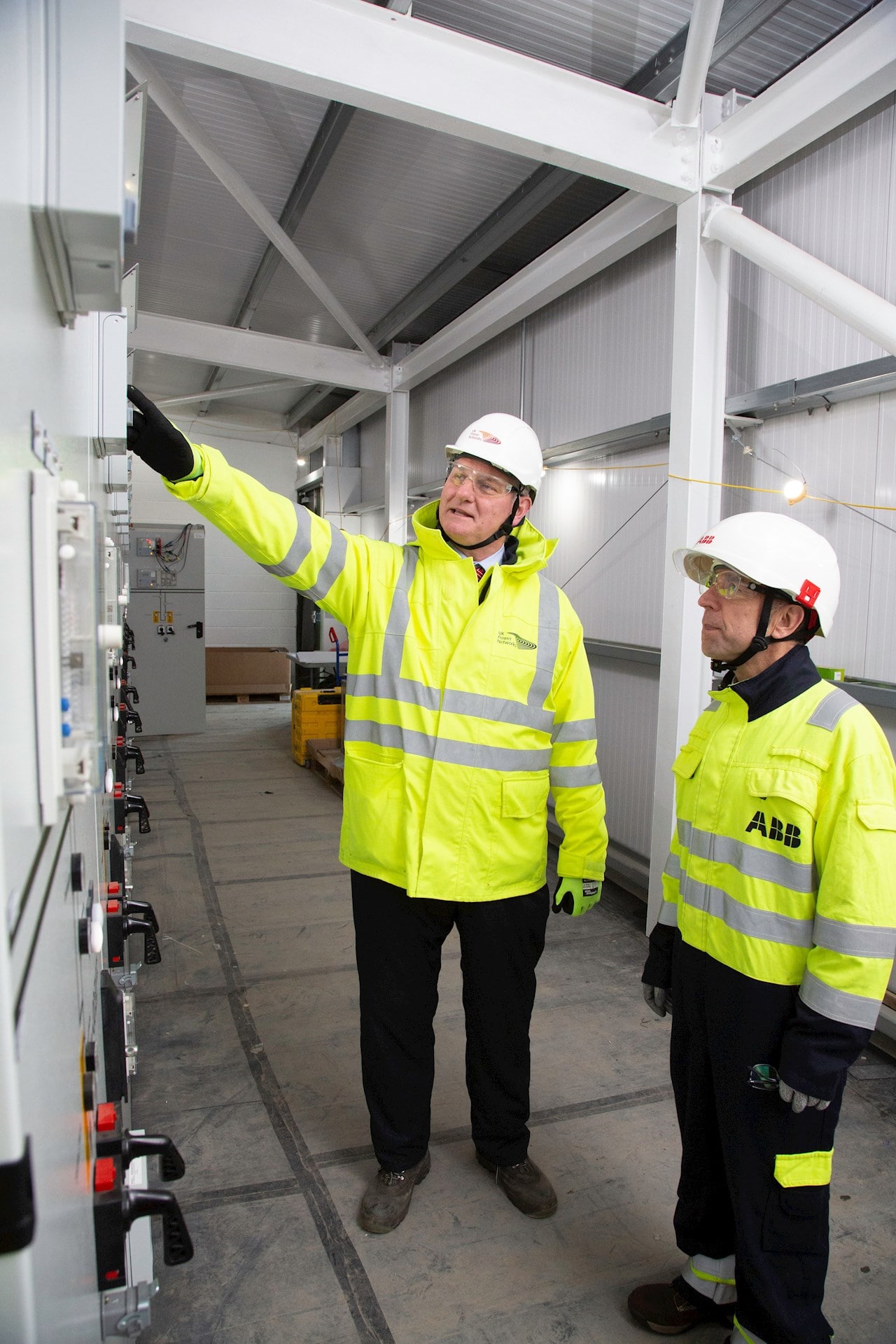 In addition to enhancing the collaboration with UK Power Networks, this contract confirms the acceptance of AirPlus technology as a reliable alternative to SF6 for utilities in the UK