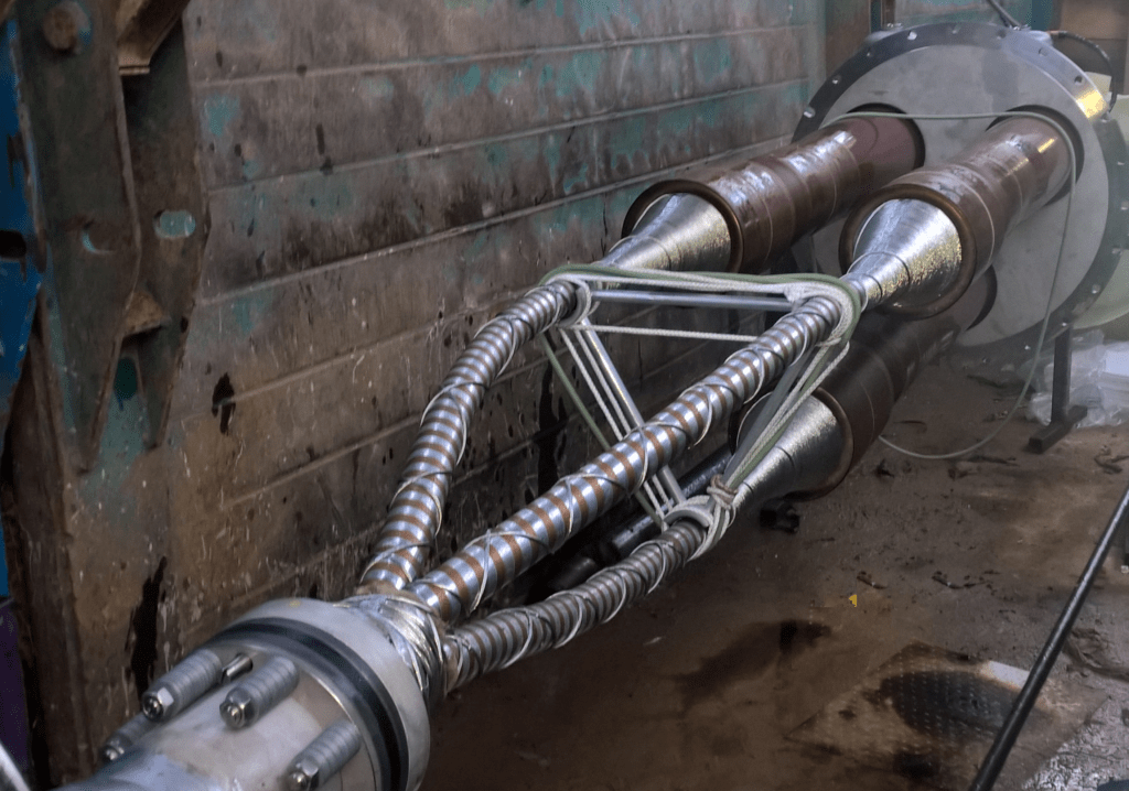 132kV 3 Core Oil To Single Core XLPE Transition Cable Joint Without Sleeve 132kV 3 Core Oil To Single Core XLPE Transition Cable Joint Without Sleeve