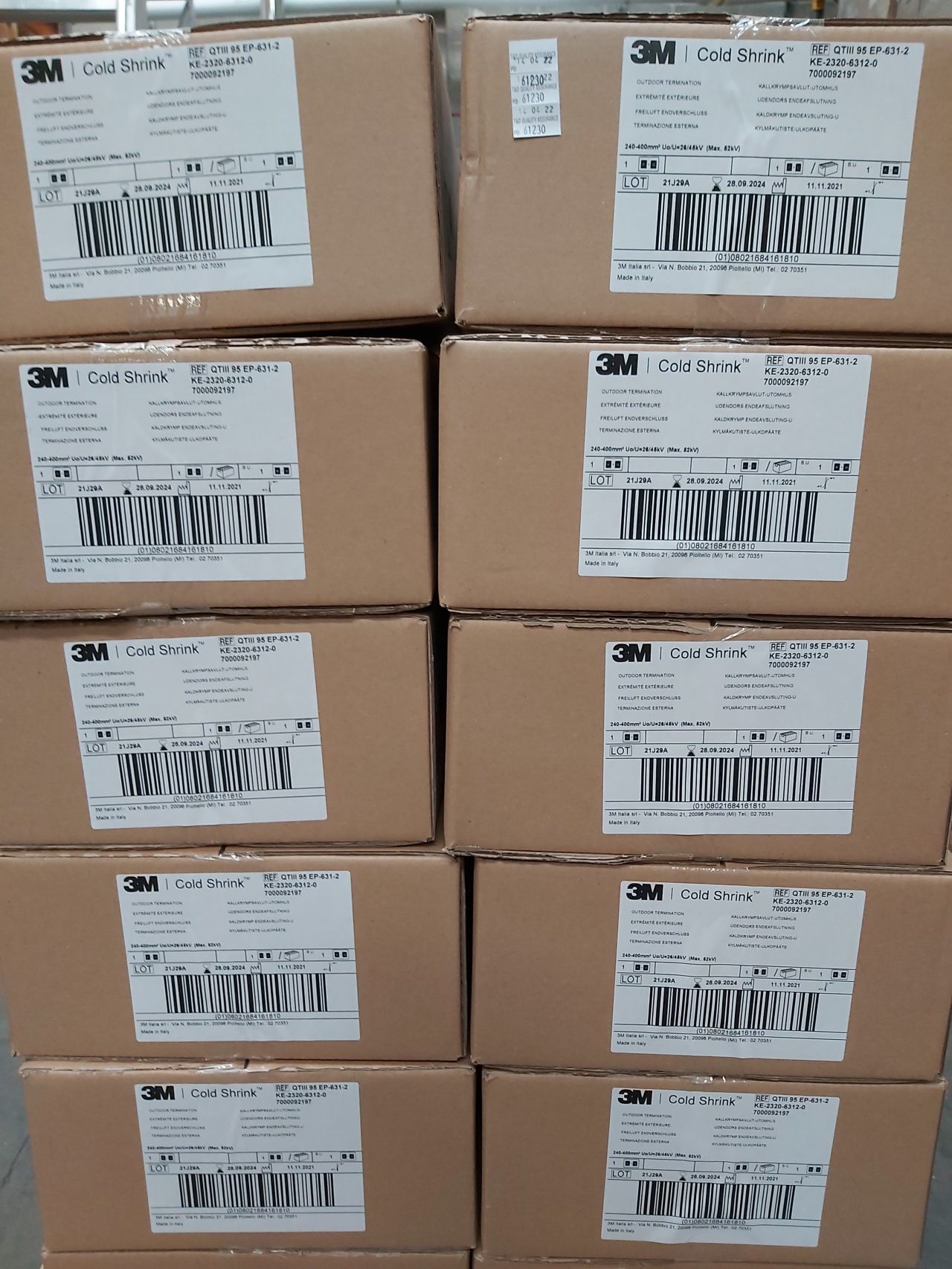 3M 95EP-631-2 is a 52kV Single Core Outdoor Termination utilising QTIII Technology for 26/45(52) kV Cables