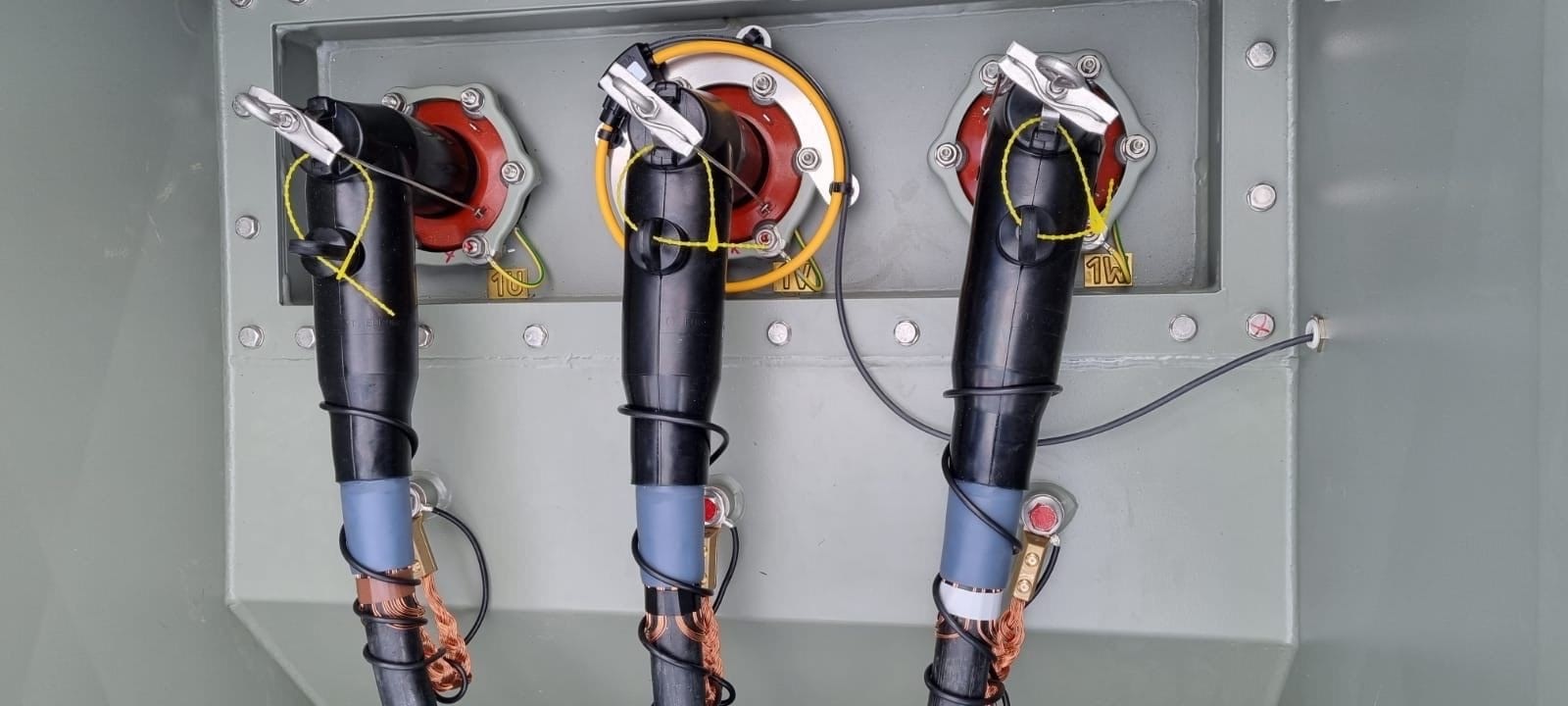 Thorne & Derrick distribute the most extensive range of MV HV Medium & High Voltage Cable Joints, Terminations & Connectors from manufacturers including 3M, Prysmian, Nexans Euromold, Elastimold, Pfisterer CONNEX & SEANEX and Shrink Polymer Systems. Thorne & Derrick distribute the most extensive range of MV HV Medium & High Voltage Cable Joints, Terminations & Connectors from manufacturers including 3M, Prysmian, Nexans Euromold, Elastimold, Pfisterer CONNEX & SEANEX and Shrink Polymer Systems.