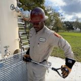 Prevention of Pinch Point Injury | GrateIt Hand Safety Tool for Push-Pull Working