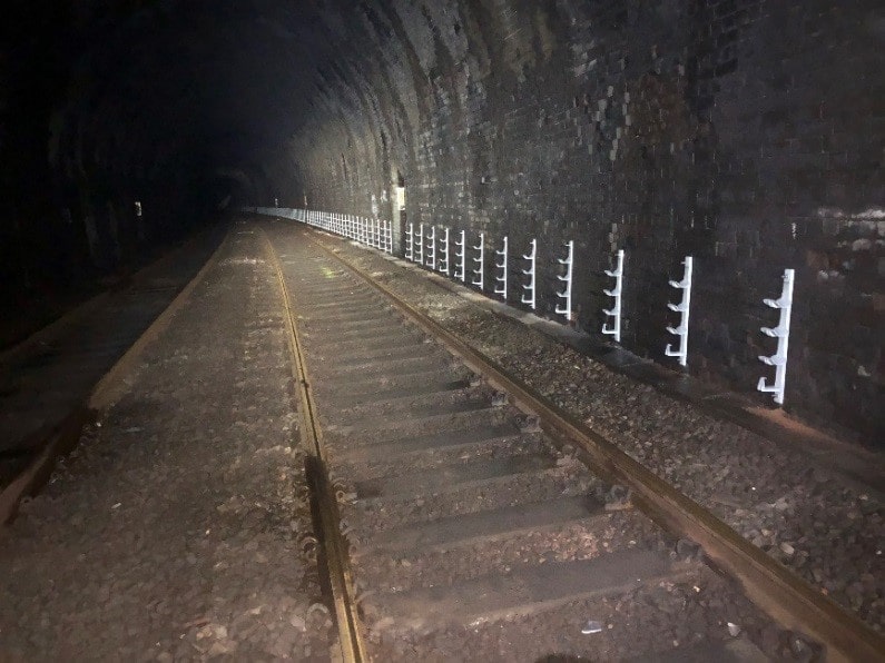 Summit Tunnel Track Renewal With 4 Way Pegasus Hanger