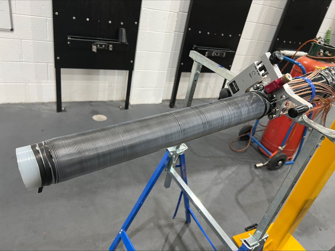 US02 MAX | here the Jointing Tool is shown here in use on the high voltage cable preparation of 66kV/72kV 1200sqmm single cable XLPE insulation with bonded semicon screen - minimal polishing and chamfering required with a clean and precise transition.