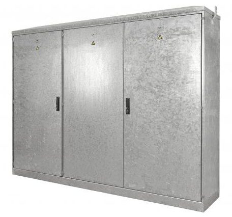 Lucy Zodion Triple Door Feeder Pillar Lucy Zodion Triple Door Feeder Pillar