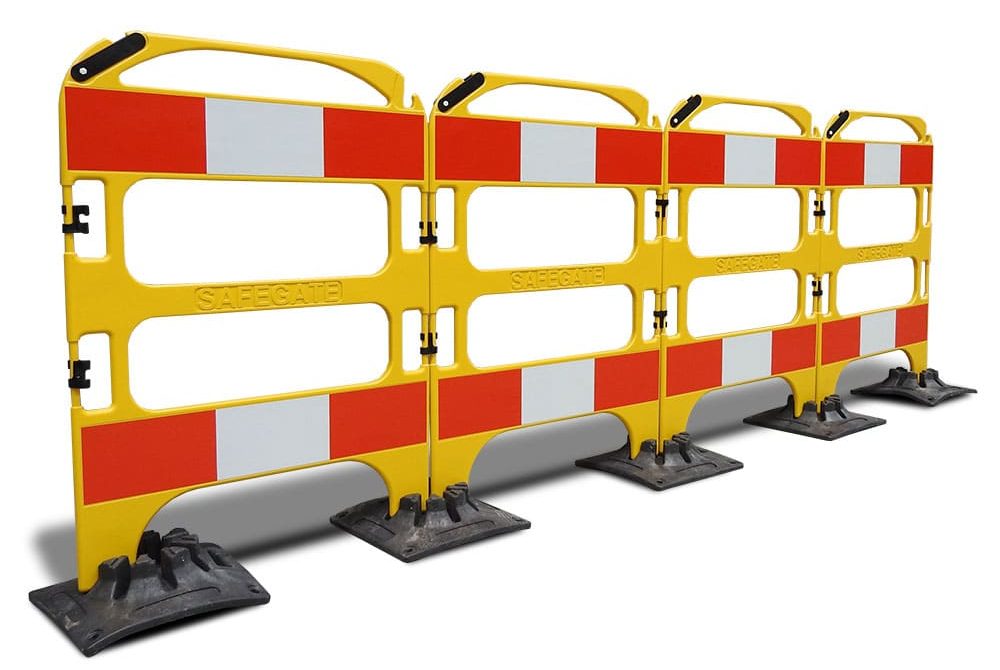 Confined Space Multifold Barrier