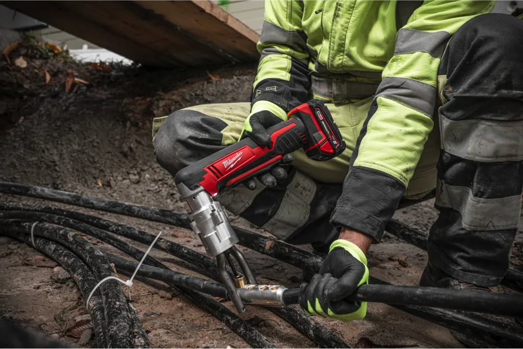 Milwaukee M18 used in a trench application