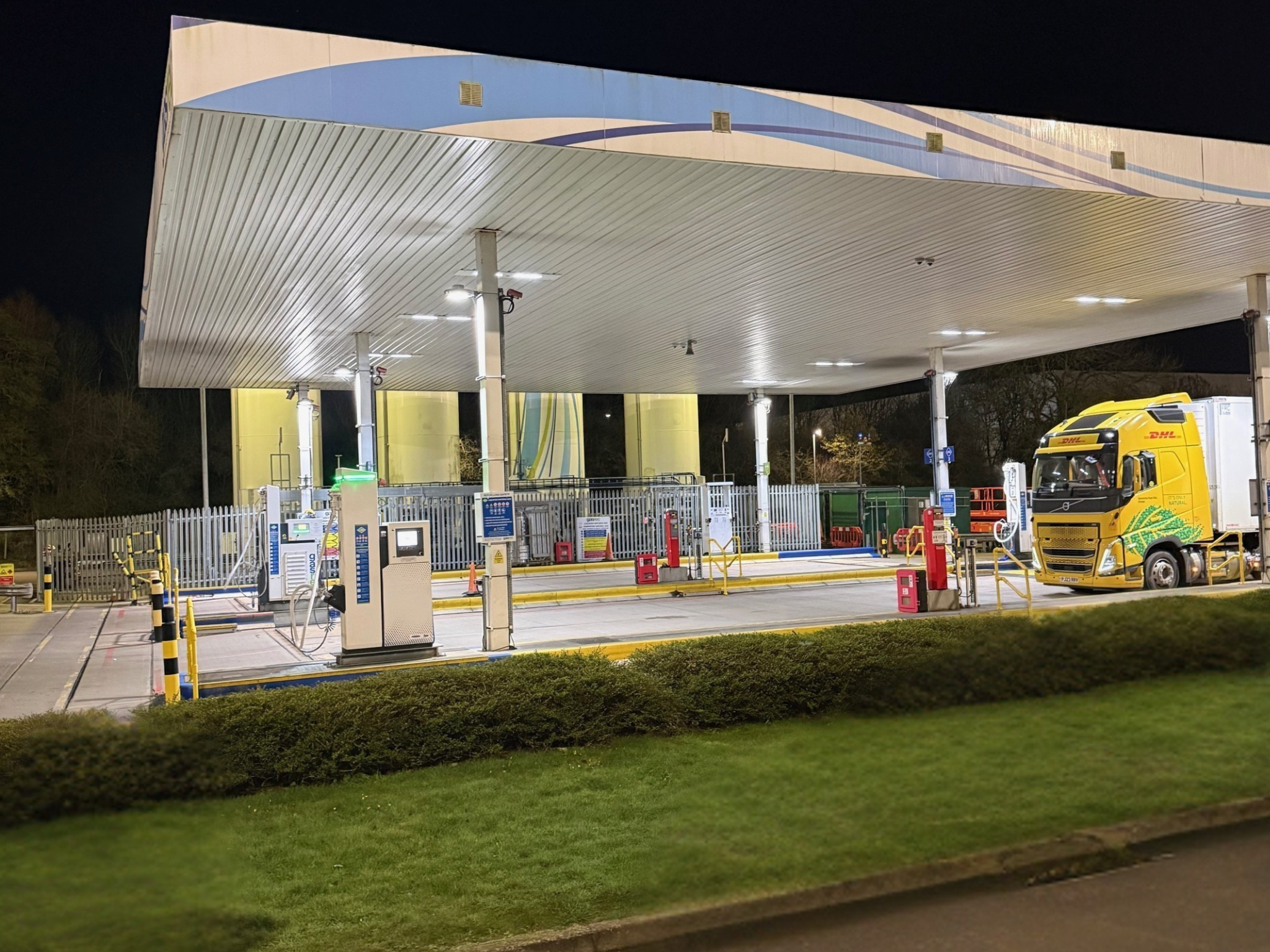 Lighting site survey and design for hydrogen refuelling canopy